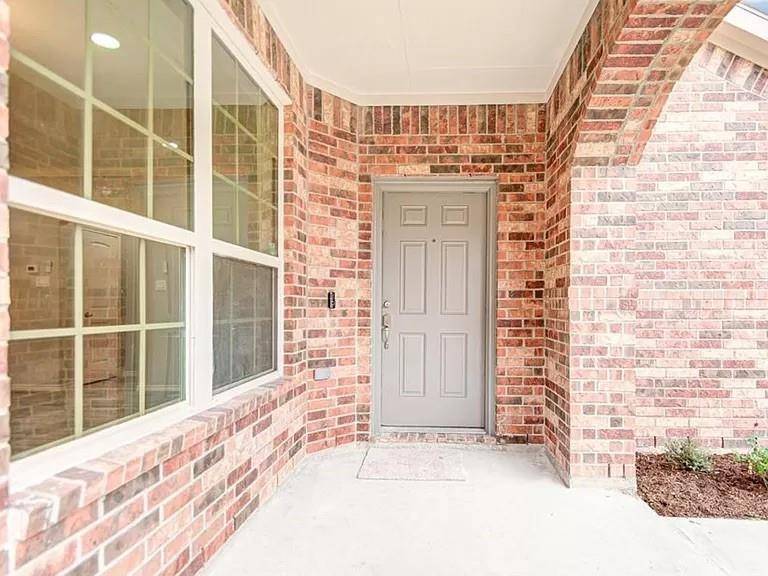 Houston, TX 77014,1610 Thornhollow DR