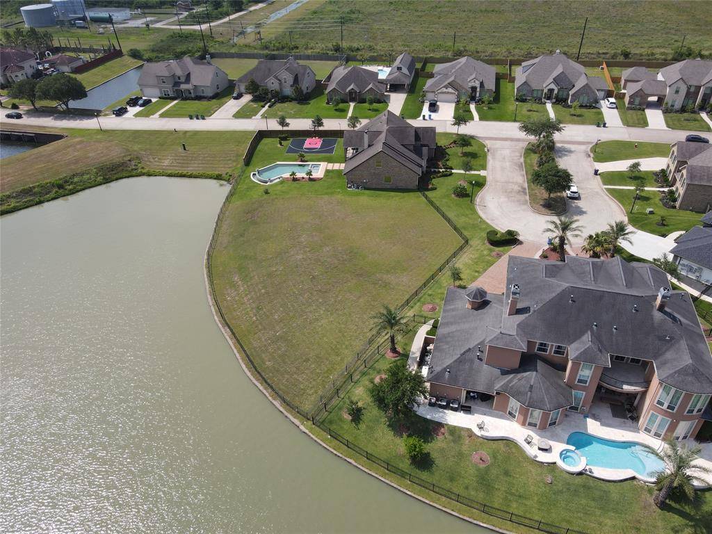 Manvel, TX 77578,4 Pebble Beach CT