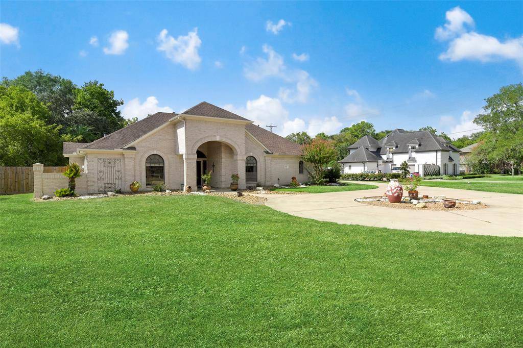 Friendswood, TX 77546,602 Oak DR