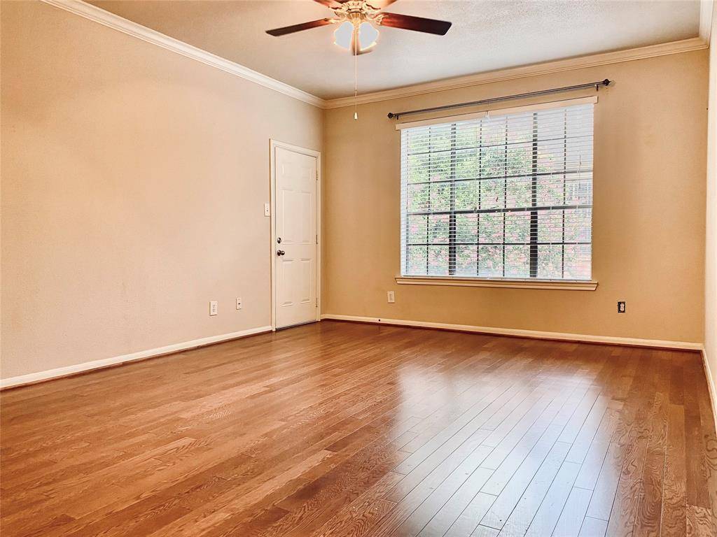 Houston, TX 77030,2255 Braeswood Park DR #268