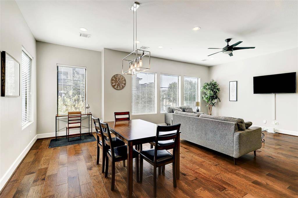 Houston, TX 77020,3015 Gillespie ST