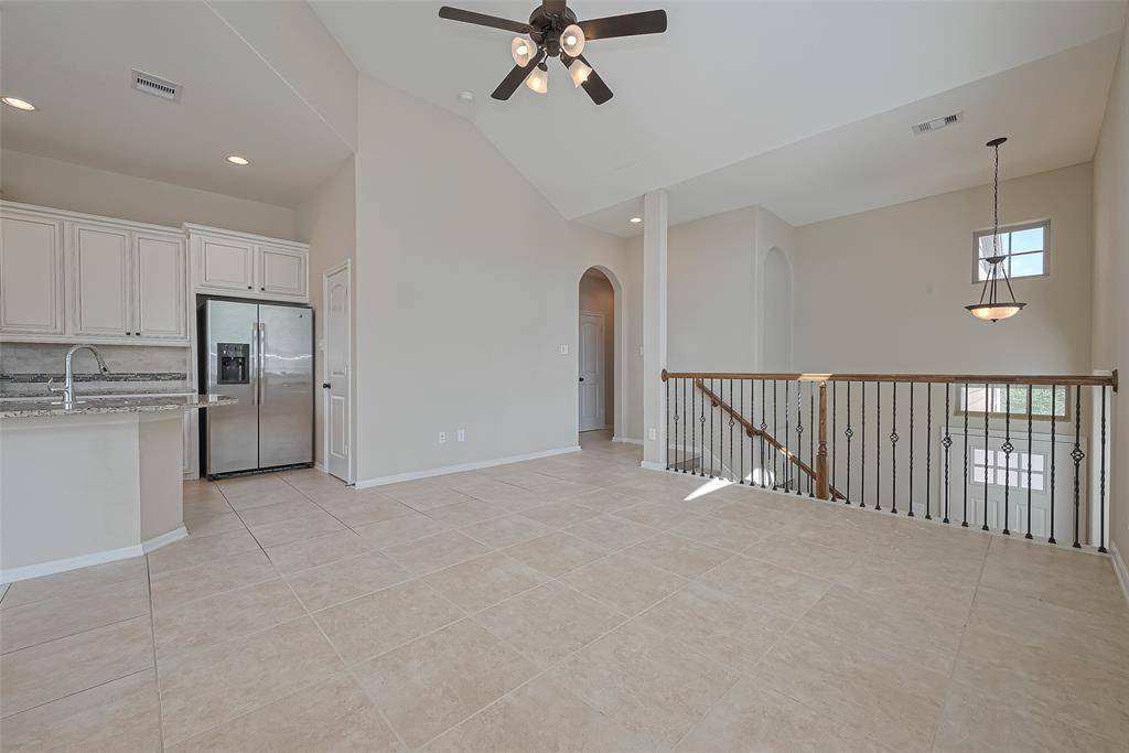 Montgomery, TX 77316,206 Cheswood Forest PL