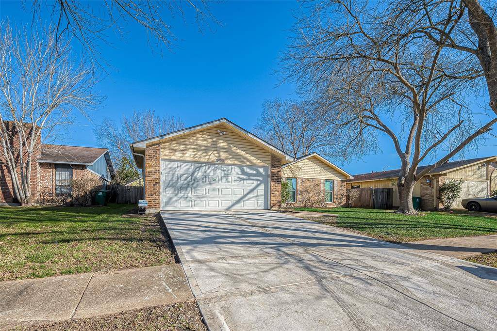 Houston, TX 77053,16206 Knollridge CT