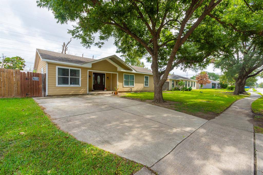 Pasadena, TX 77506,123 Alastair DR