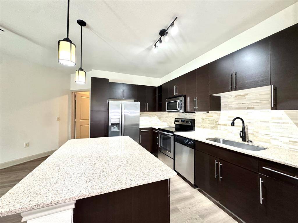 Houston, TX 77046,3788 Richmond AVE #1361