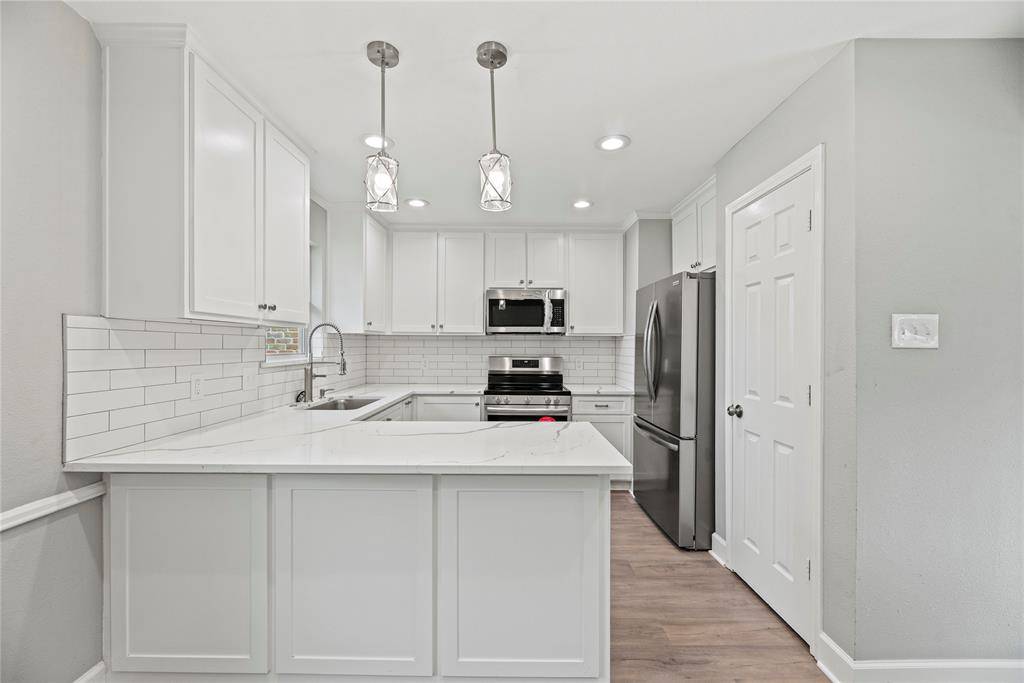 Sugar Land, TX 77479,3031 Jenny DR