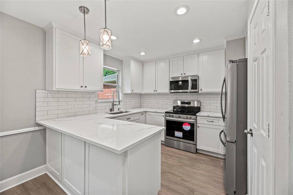 Sugar Land, TX 77479,3031 Jenny DR