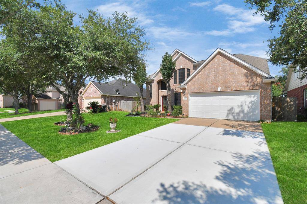 Sugar Land, TX 77479,1142 Jasons Bend DR