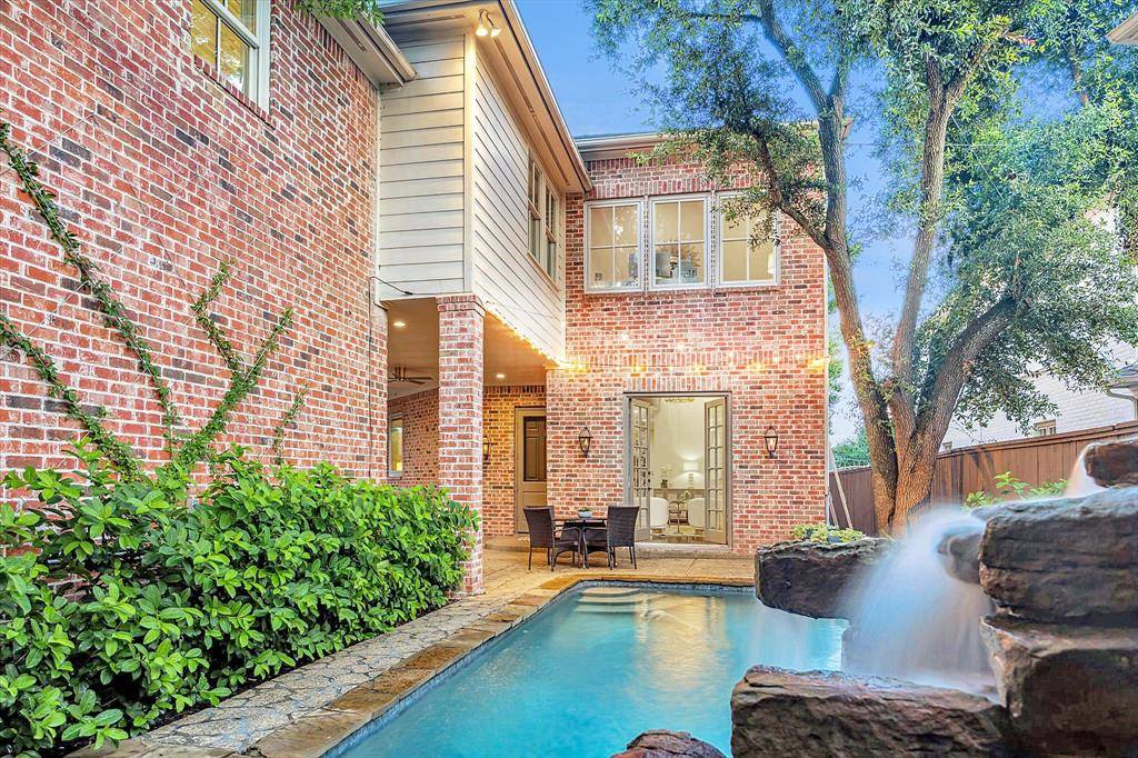 West University Place, TX 77005,3916 Marlowe ST