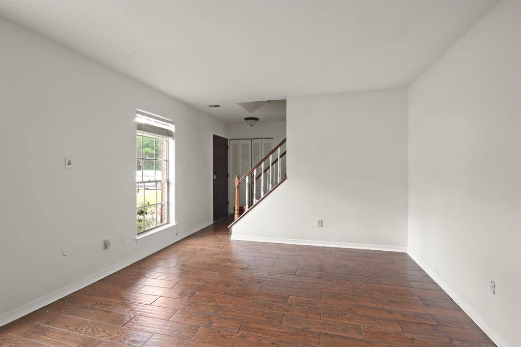 Houston, TX 77339,2211 Willow Point DR