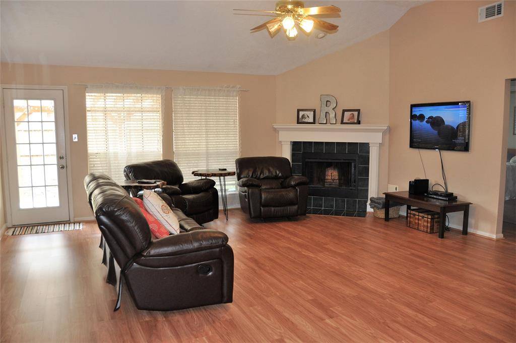 Pearland, TX 77584,1002 Abbott DR