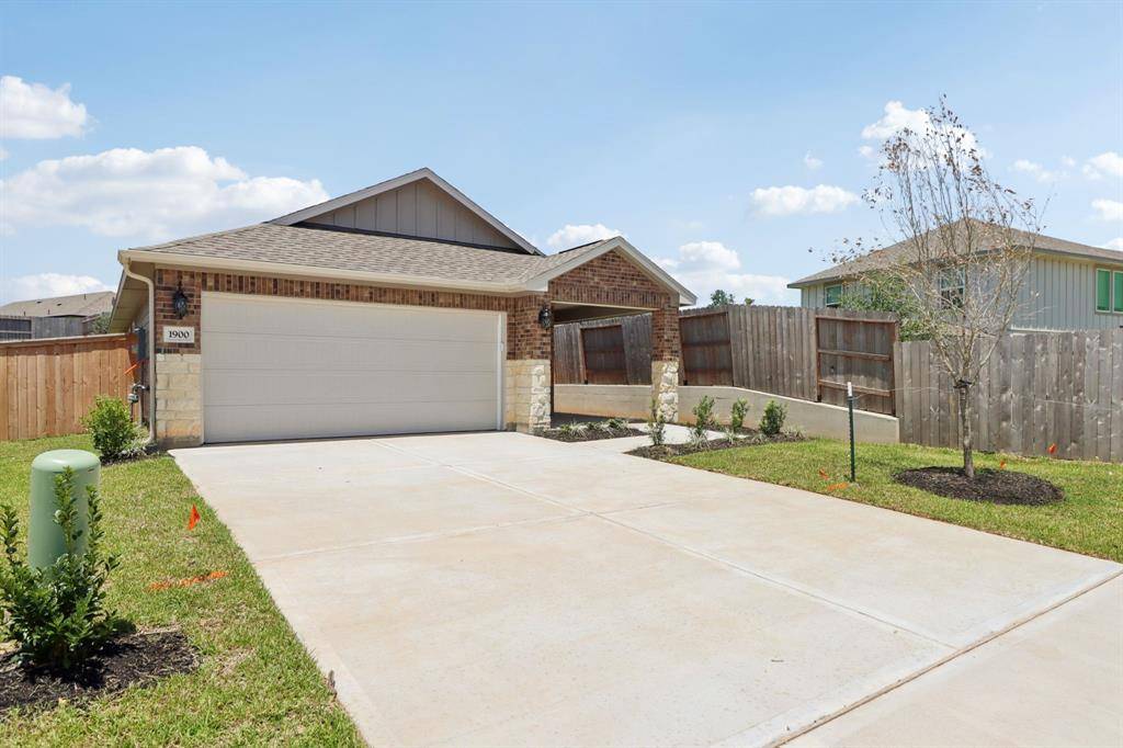 Conroe, TX 77304,1900 Velvet Oak LN