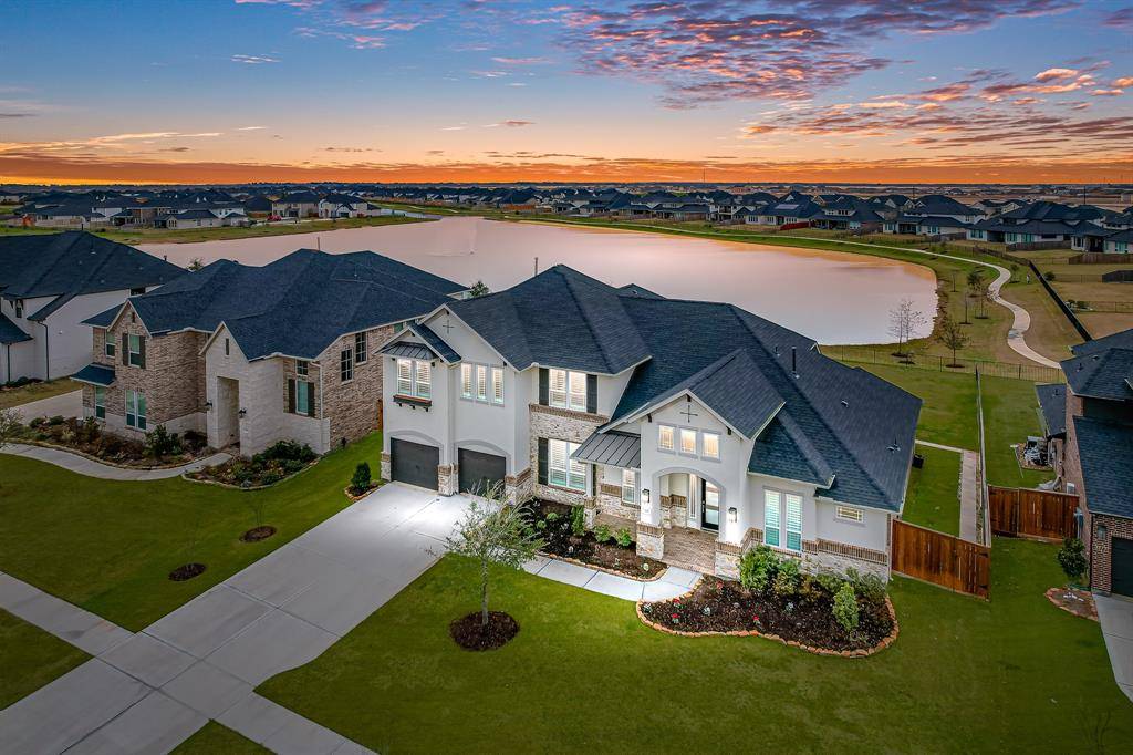 Katy, TX 77493,308 Waters Landing LN