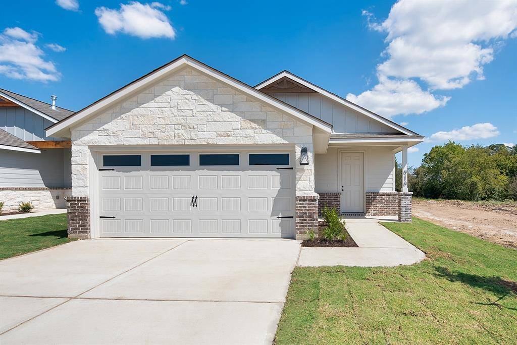 College Station, TX 77845,909 Fork CT