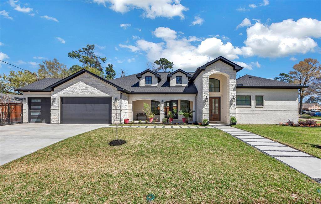Houston, TX 77043,1522 Maux DR