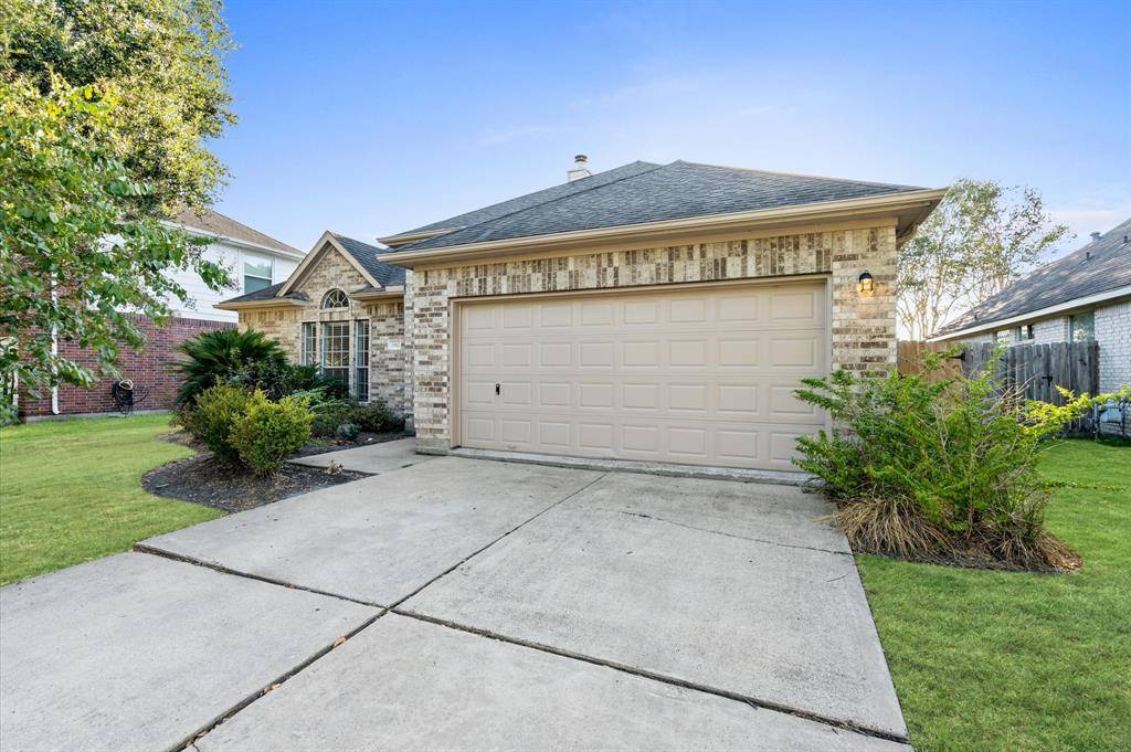 Pearland, TX 77584,3312 Autumn Forest DR