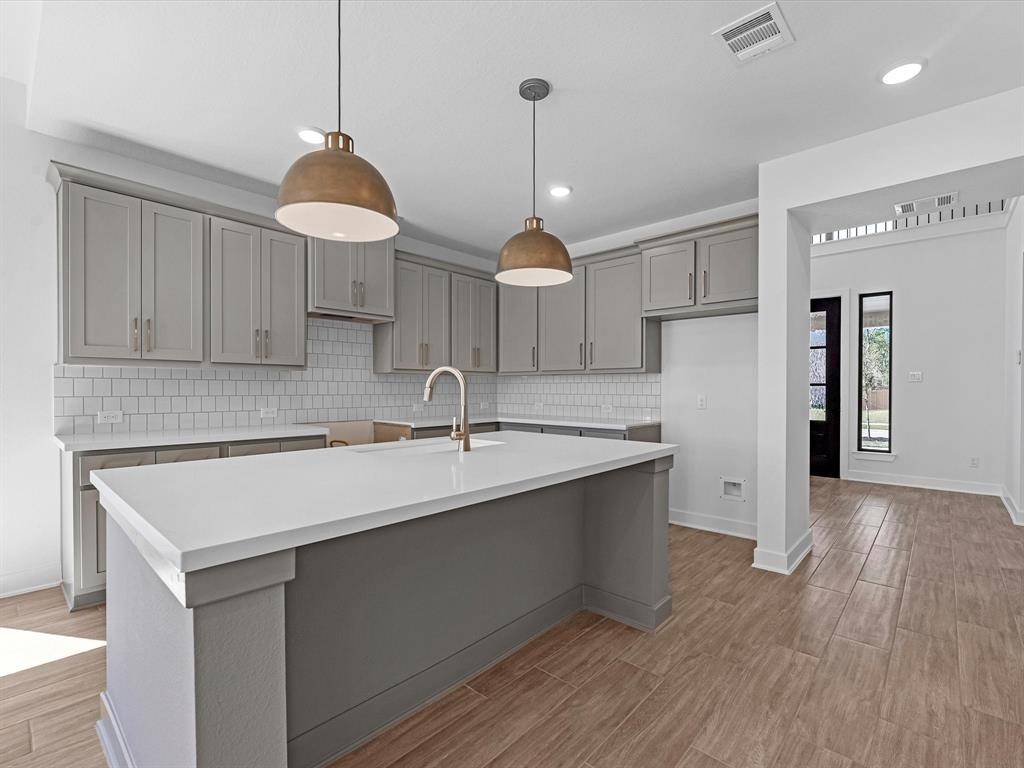 New Caney, TX 77357,28712 Mount Bonnell DR