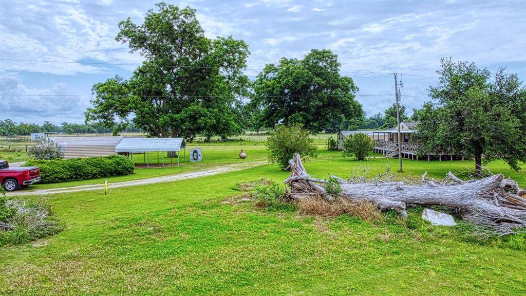 Wharton, TX 77488,299 County Road 157