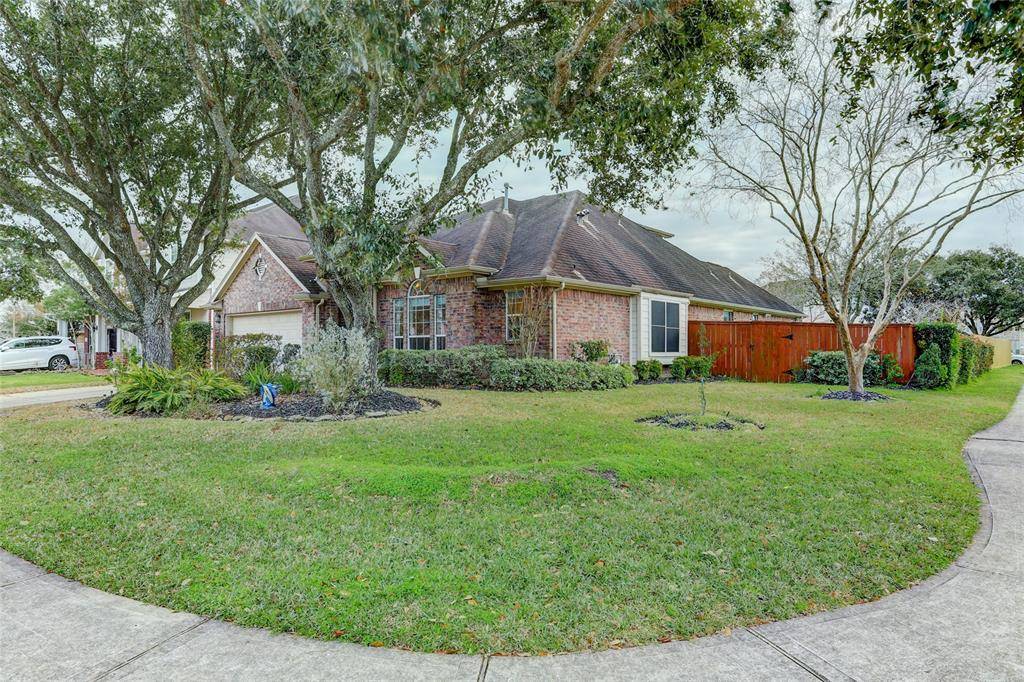 League City, TX 77573,937 Lilac Pointe