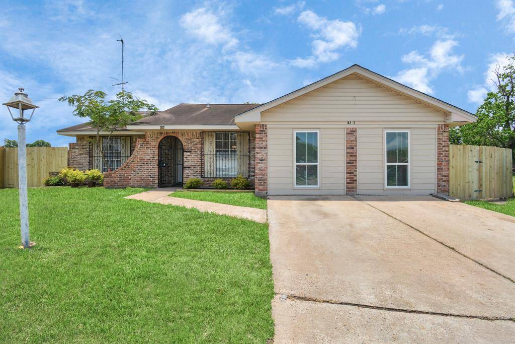 Houston, TX 77088,8202 Odet CT