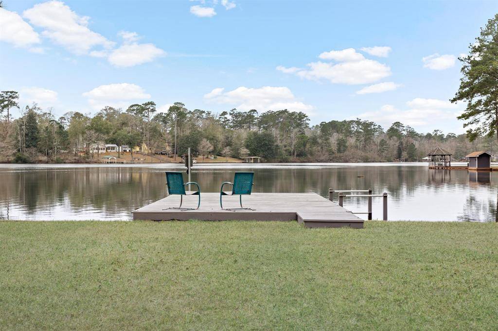 Ivanhoe, TX 75979,439 Sherwood Forest DR N