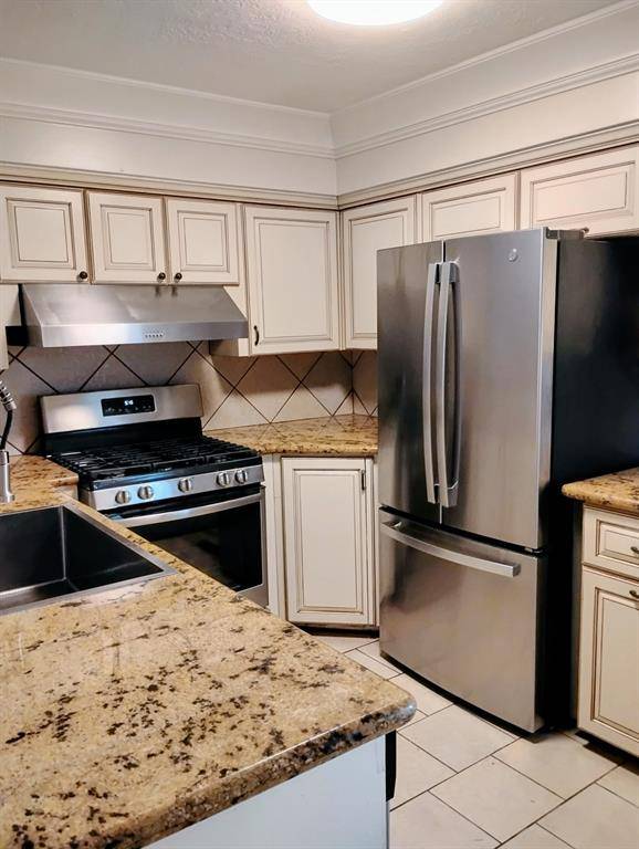 Houston, TX 77080,9522 Kerrwood LN