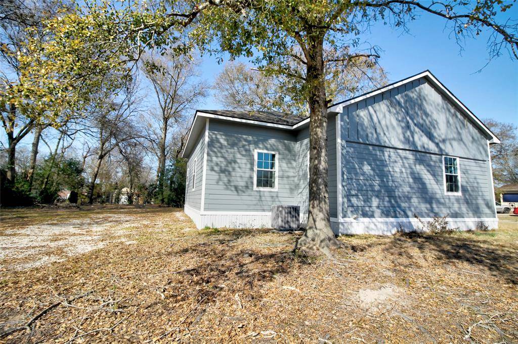 Lufkin, TX 75901,322 Montrose ST