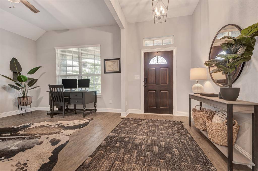 Montgomery, TX 77356,19059 Minero LN