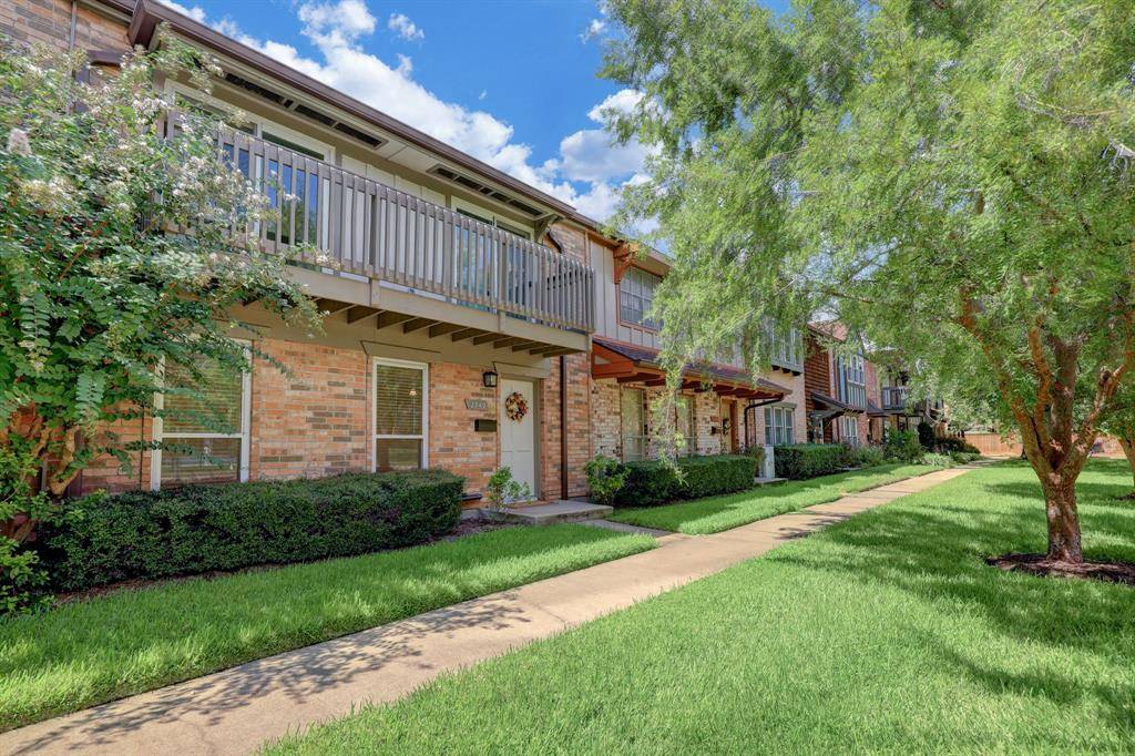 Houston, TX 77043,2349 Triway LN #225