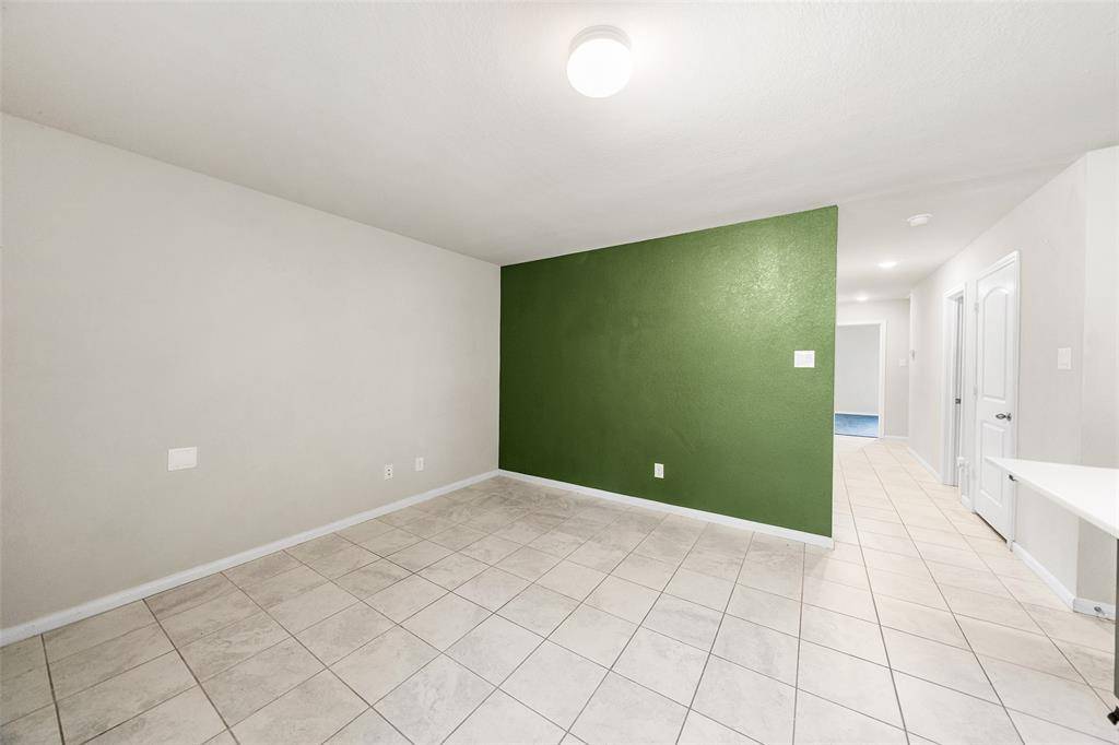 Willis, TX 77378,15229 Travis LN