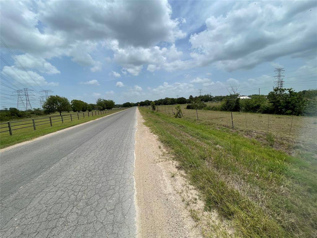 Thompsons, TX 77481,0 Lockwood BYP