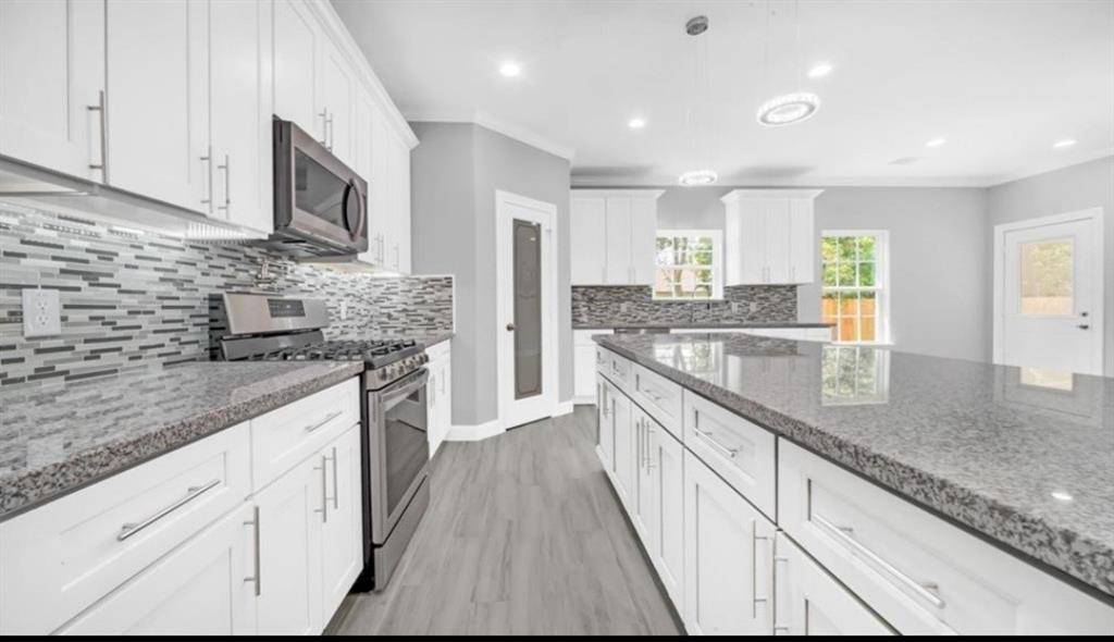 Houston, TX 77033,5710 Pershing ST