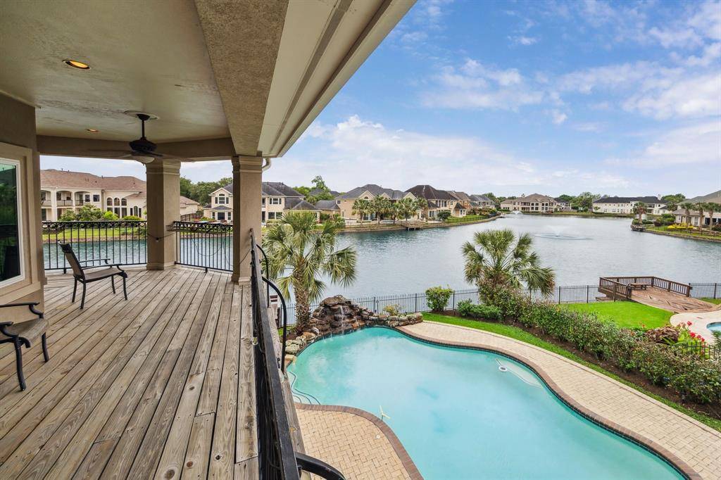 Sugar Land, TX 77479,5011 Regency DR