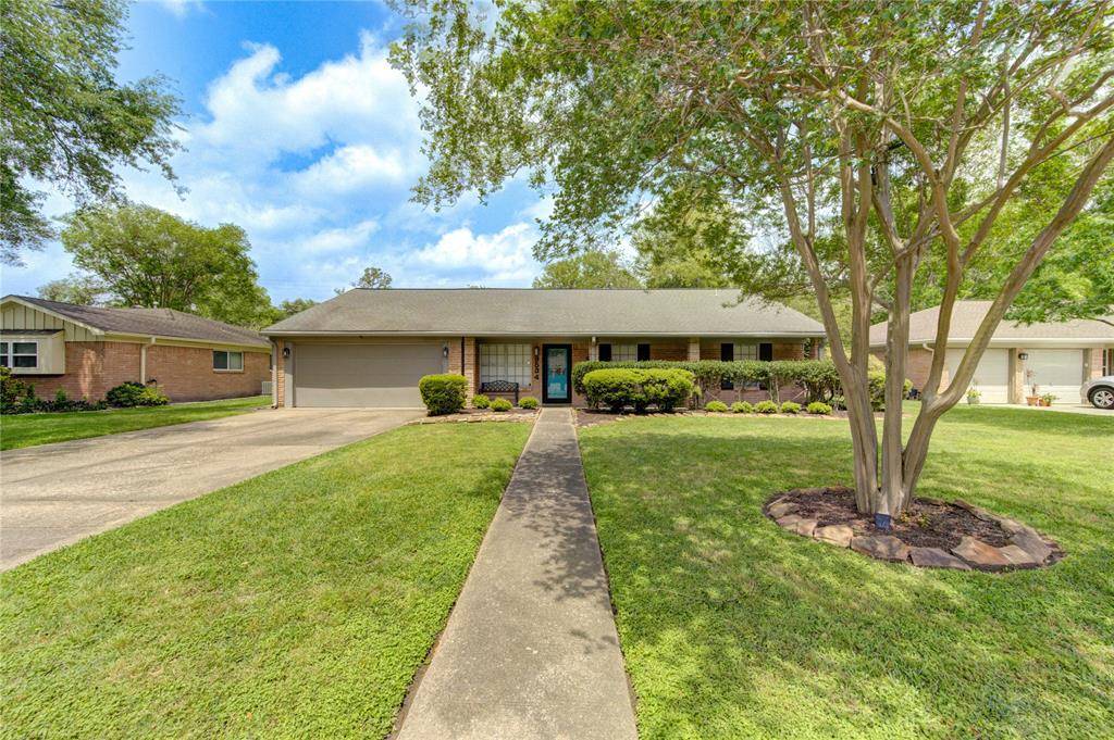 Houston, TX 77063,9534 Meadowglen LN