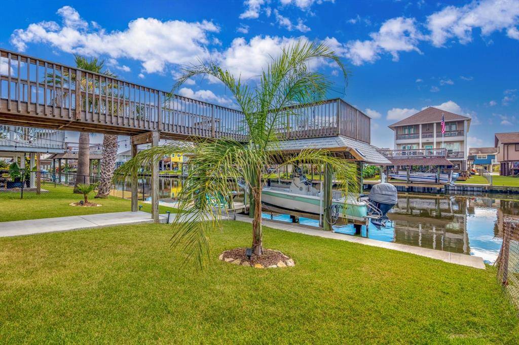 Bayou Vista, TX 77563,647 Warsaw ST