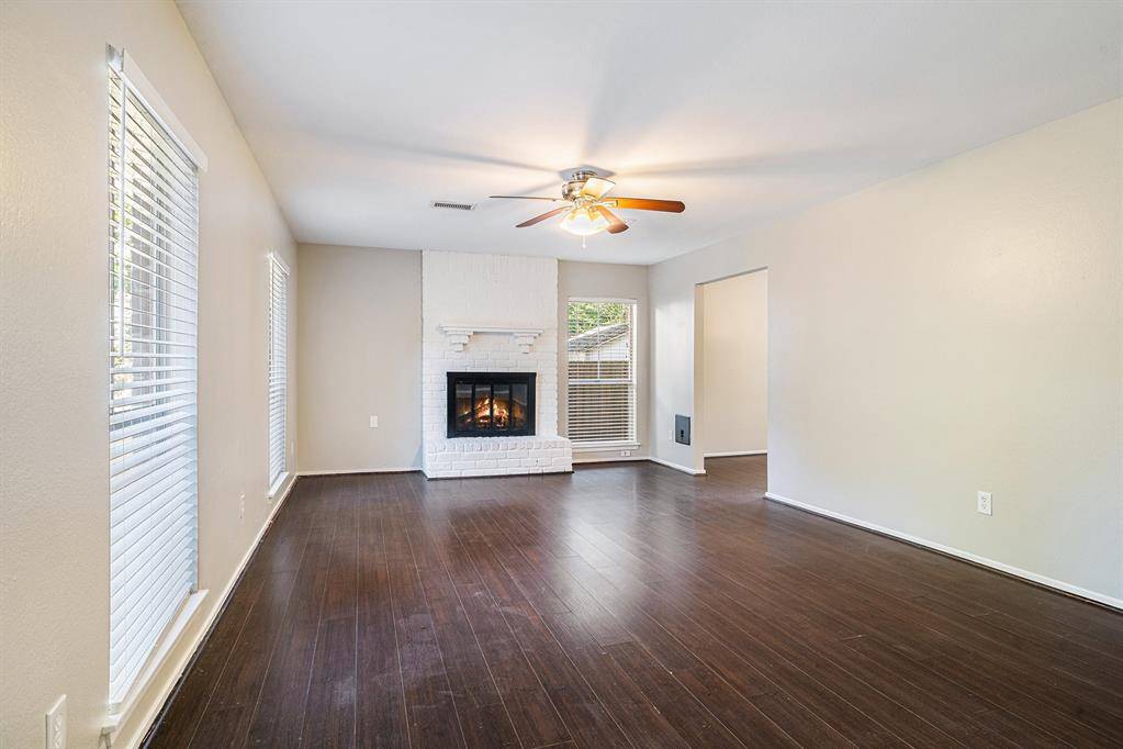 The Woodlands, TX 77381,11 Fiddleleaf CT