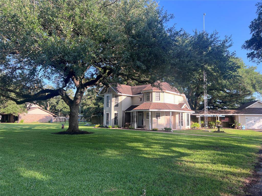Boling, TX 77420,303 Jay ST