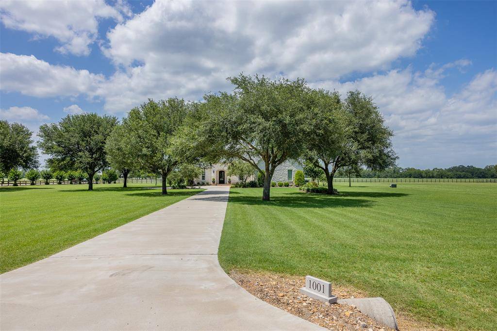 Columbus, TX 78934,1001 Providence LNDG
