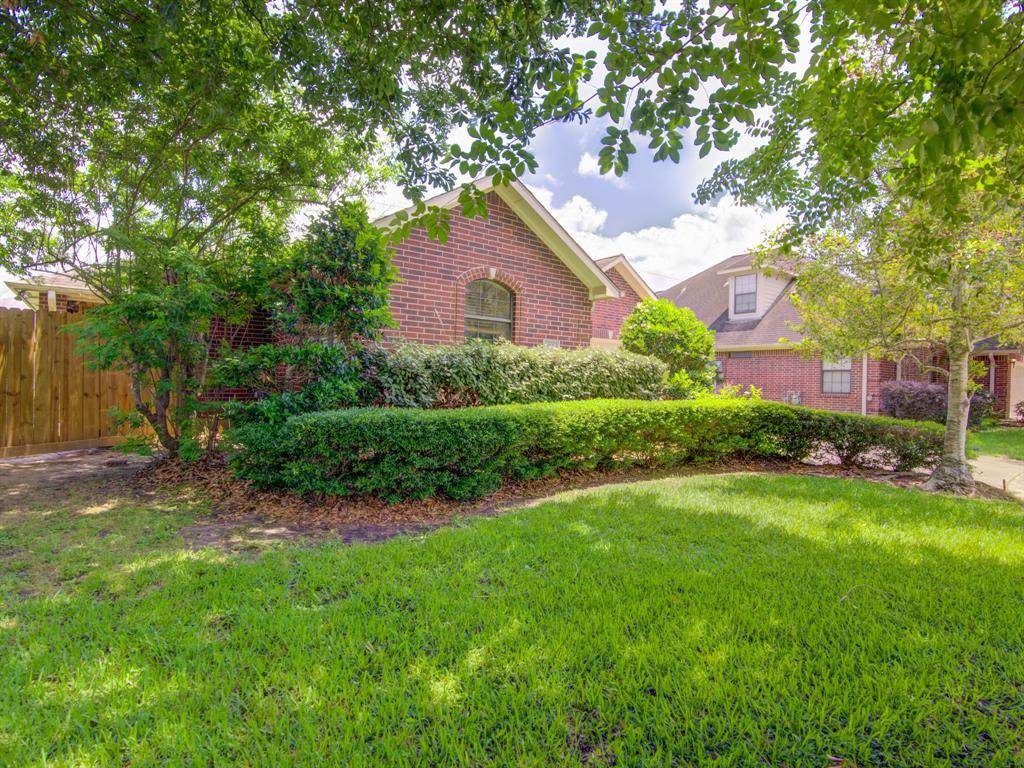 Friendswood, TX 77546,413 Live Oak LN