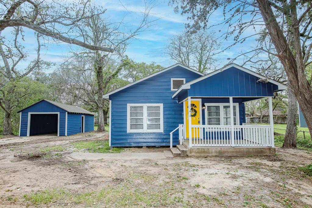 Clute, TX 77531,844 Yaupon ST