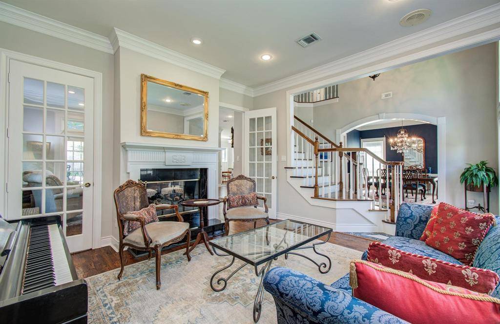 Bellaire, TX 77401,4516 Palmetto ST