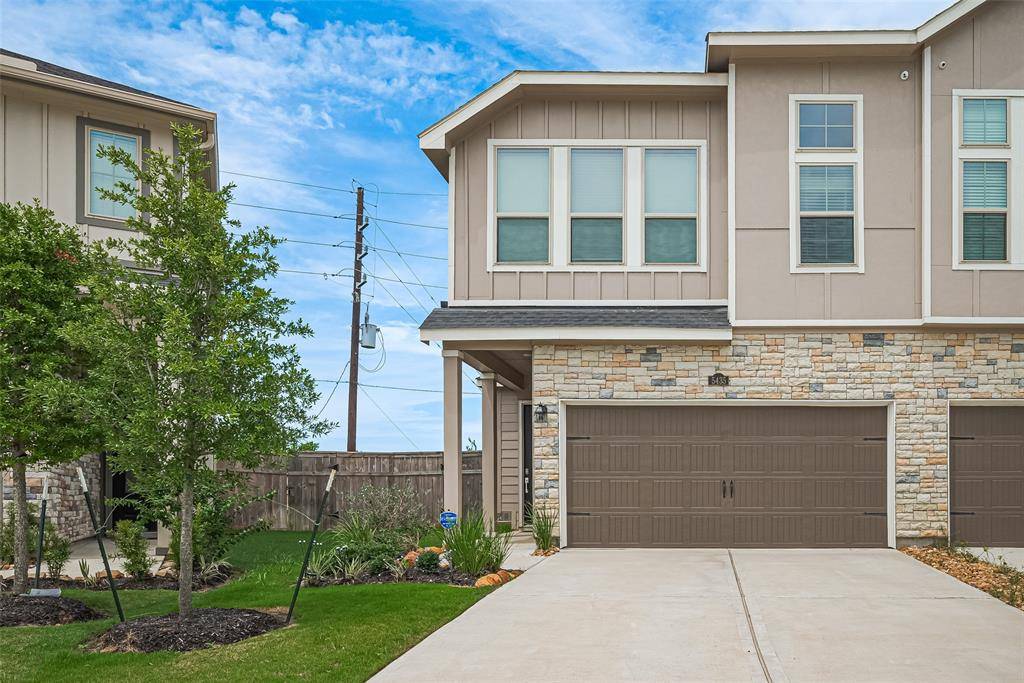 Fulshear, TX 77441,5435 Holly Haven CT