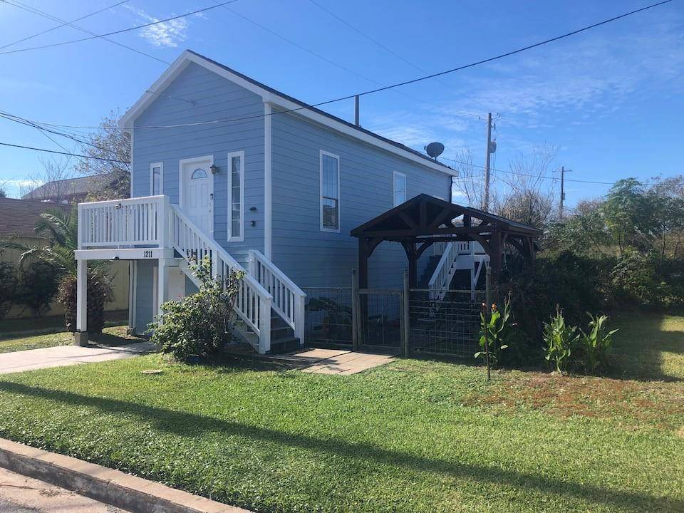 Galveston, TX 77550,1211 12th ST