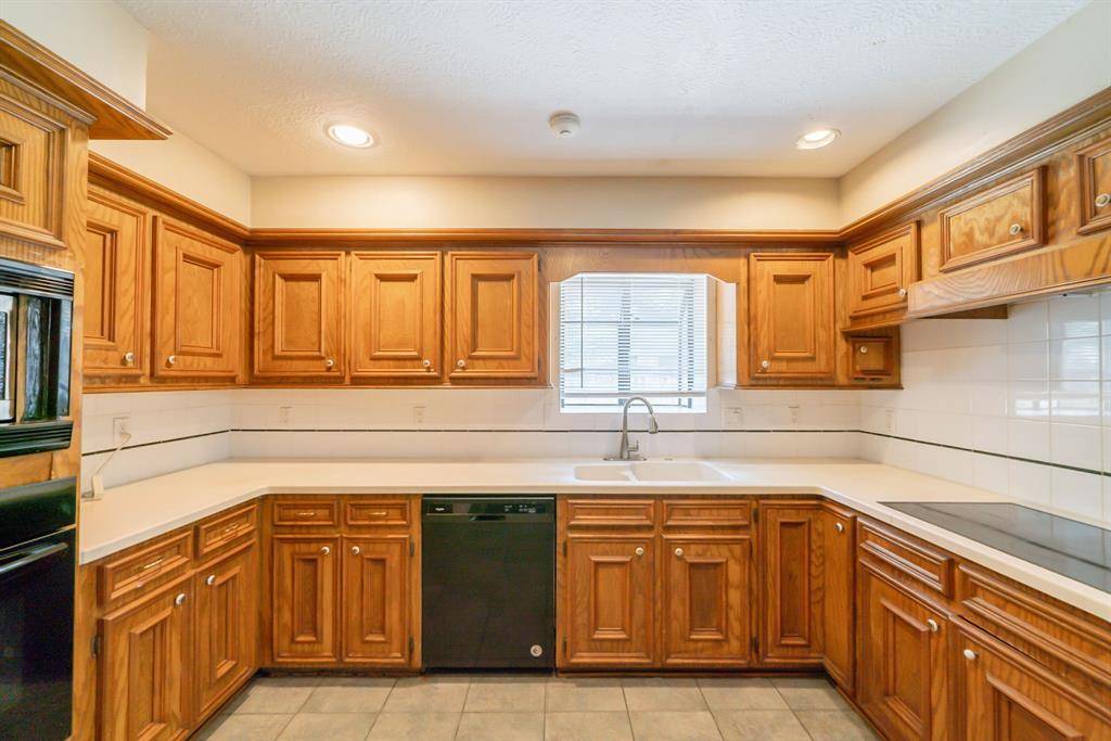 Houston, TX 77069,6914 Coral Ridge RD