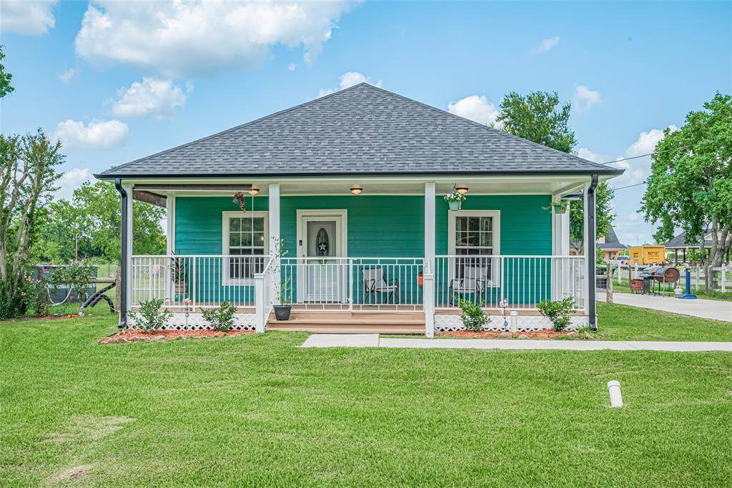 Needville, TX 77461,8705 W 1st ST