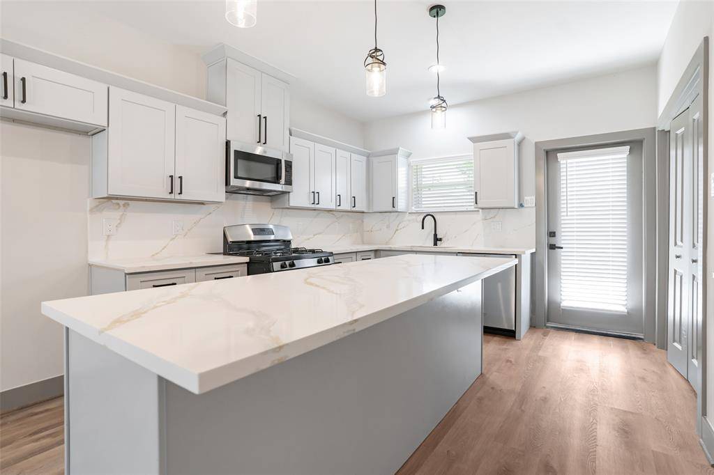 Houston, TX 77076,9916 Dipping Woods ST