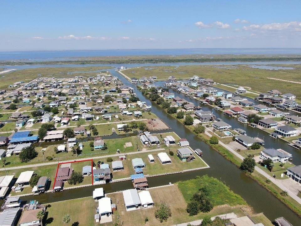 Crystal Beach, TX 77650,1120 & 1122 Prides LN