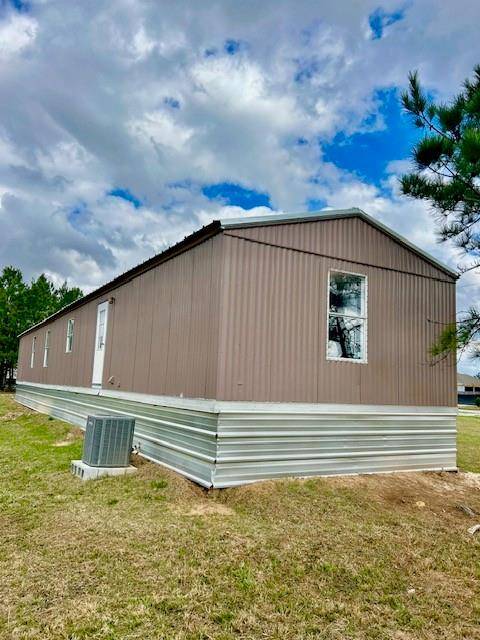 Cleveland, TX 77327,407 Road 5105