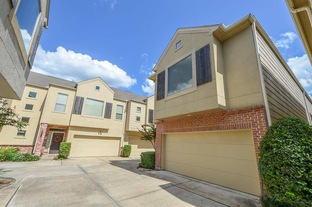 Houston, TX 77007,3834 Center ST