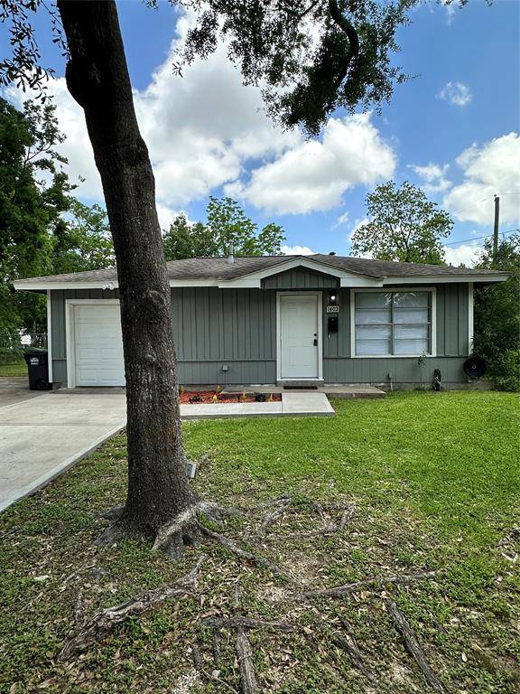 Pasadena, TX 77502,1402 Firwood CIR